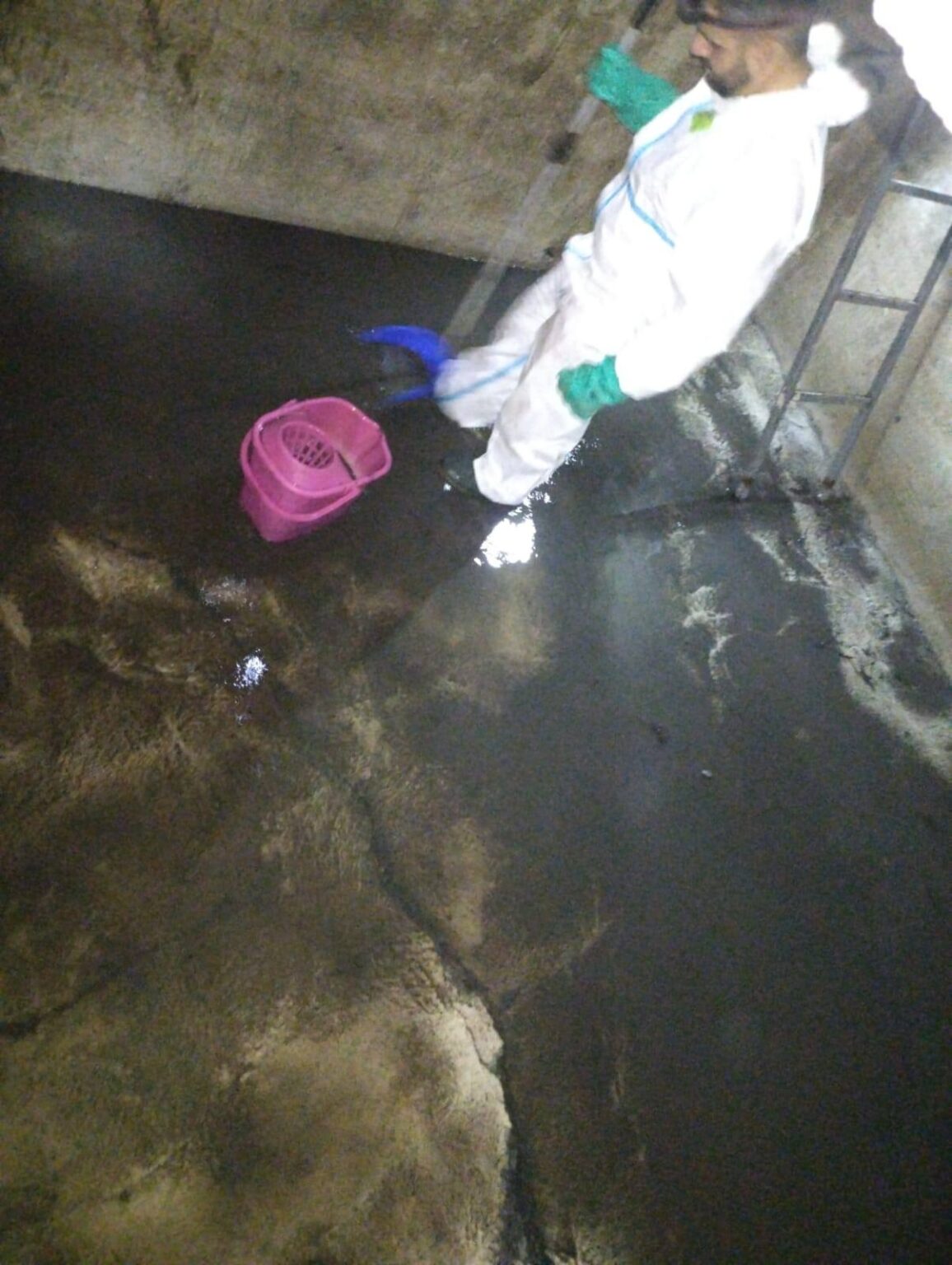 Camión cuba urgente para desatascos complejos y achiques de agua en Valencia